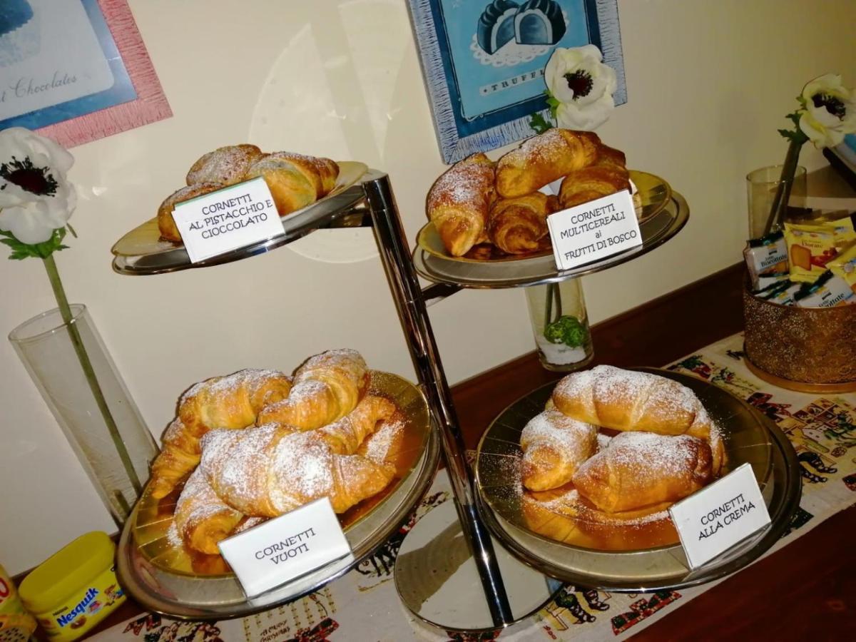 Hermes Hotel Policoro Bagian luar foto